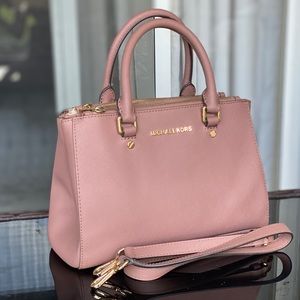 SOLD - Michael Kors Kellen Bag